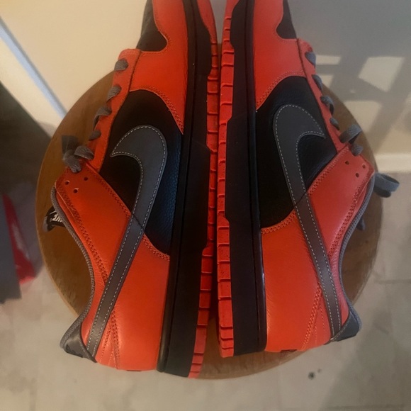 Nike Men's Sneakers - Red and Black - Picture 5 of 8